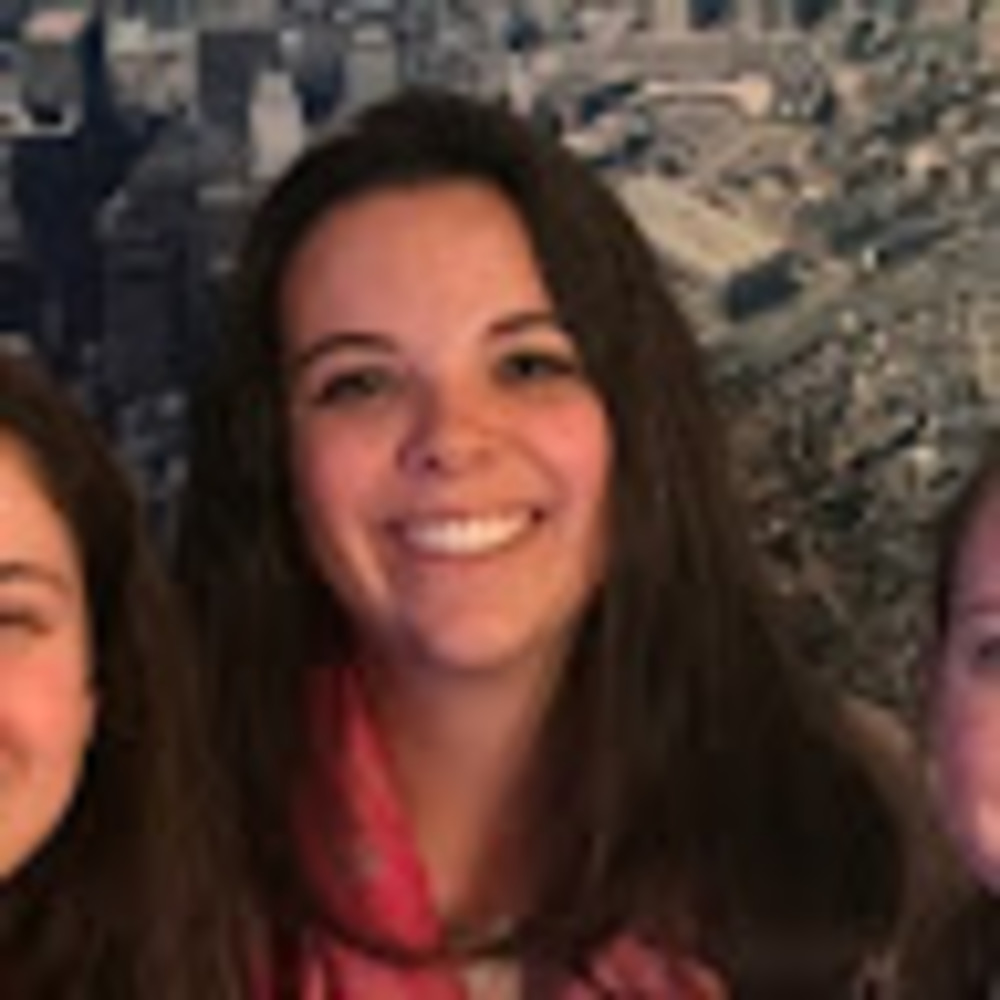 Meet your Posher, Danielle